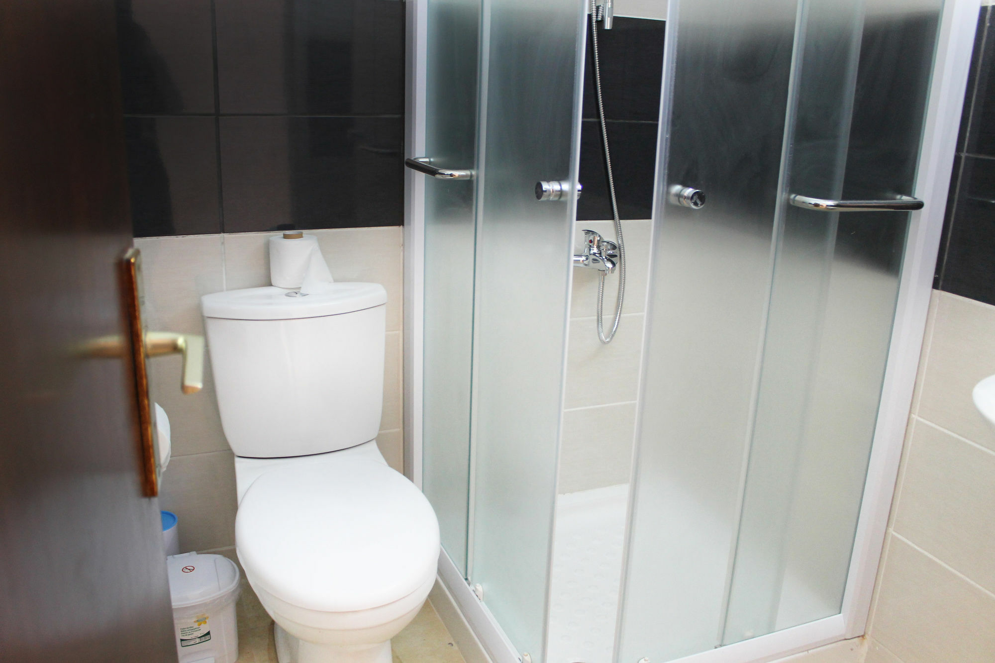 Tiffany City Apartments ลาร์นาคา ภายนอก รูปภาพ