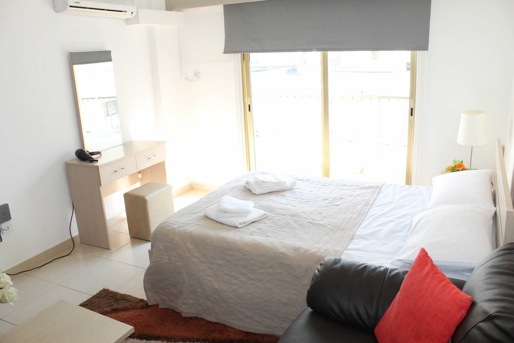 Tiffany City Apartments ลาร์นาคา ภายนอก รูปภาพ