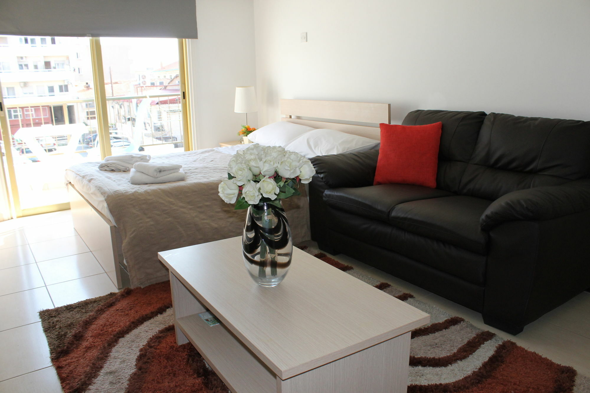 Tiffany City Apartments ลาร์นาคา ภายนอก รูปภาพ
